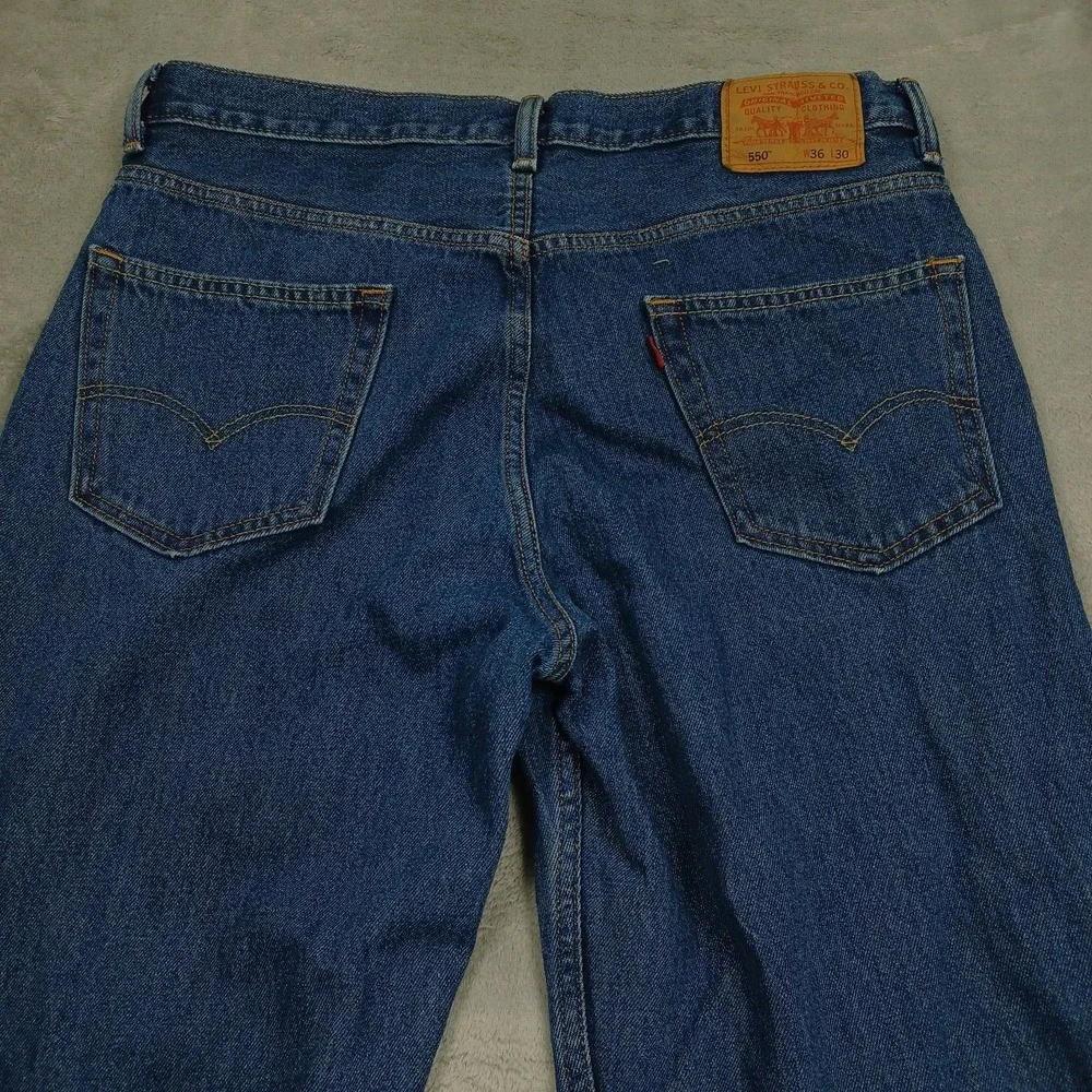 Levis 550 Jeans‎ Mens 36x30 Blue Denim Distressed Relaxed Fit Pockets Casual